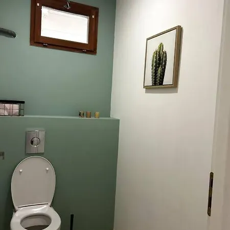 Διαμέρισμα Superbe Dans Un Mas Νιμ